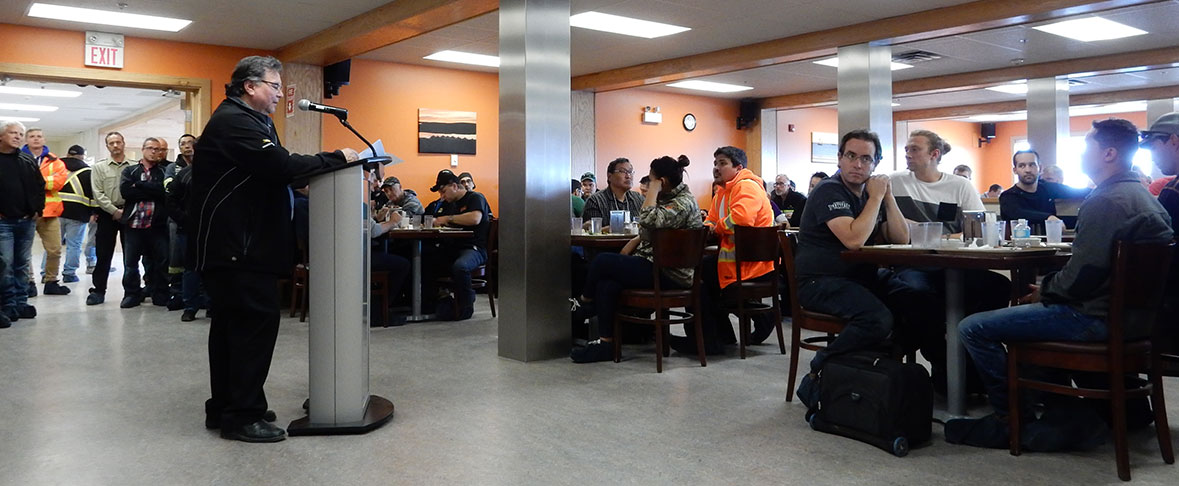 Meadowbank Mine Hosts Kivalliq Chamber of Commerce and Nunavut Premier Taptuna